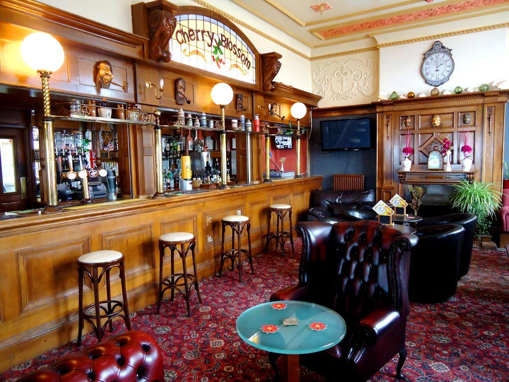Cherry Blossom Inn Blackpool Eksteriør bilde
