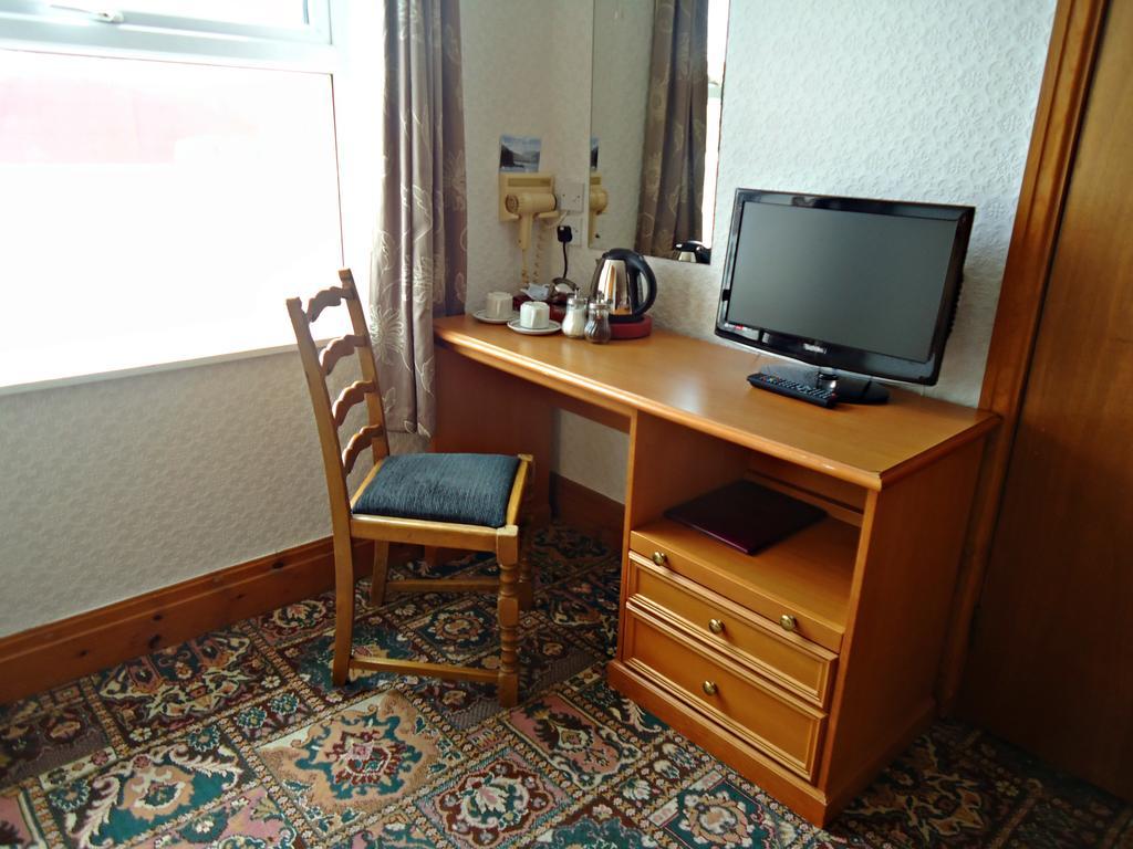 Cherry Blossom Inn Blackpool Eksteriør bilde